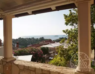 Buy in Croatia for 2900000€