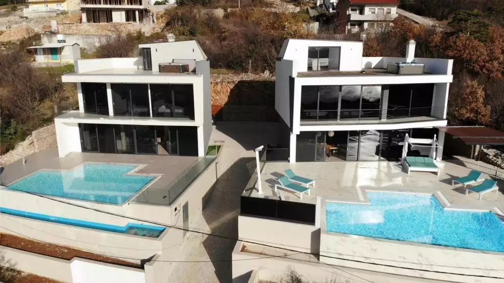 Villa 300m² in Croatia, Crikvenica. Priced at 1200000€ rent photo-2