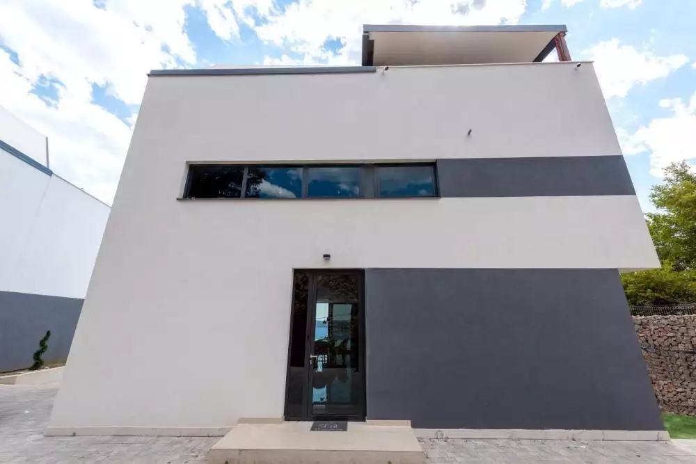 Villa 300m² in Croatia, Crikvenica. Priced at 1200000€ rent photo-4
