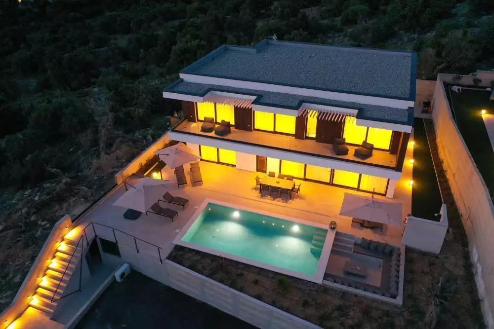Villa 263m² in Croatia, Novalja. Priced at 1420000€ rent photo-6
