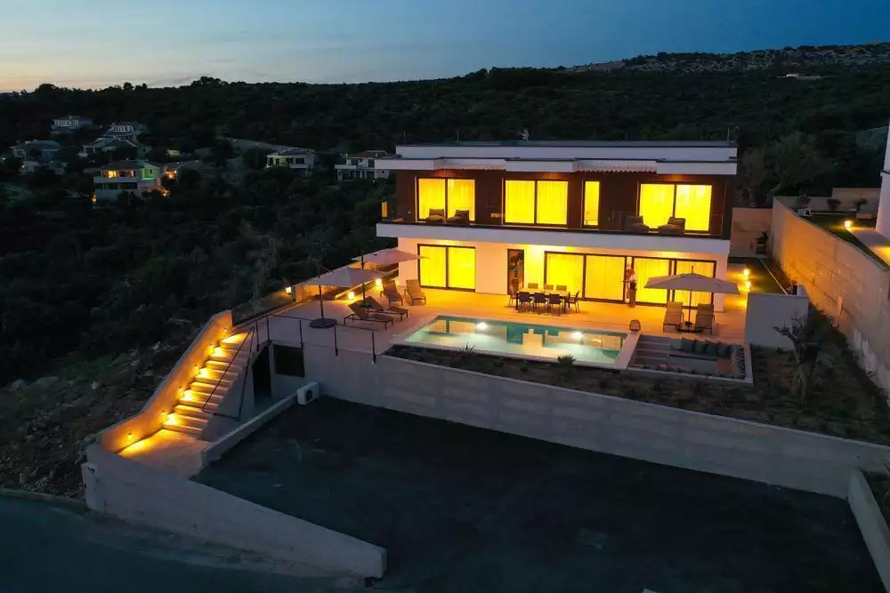Villa 263m² in Croatia, Novalja. Priced at 1420000€ rent photo-12