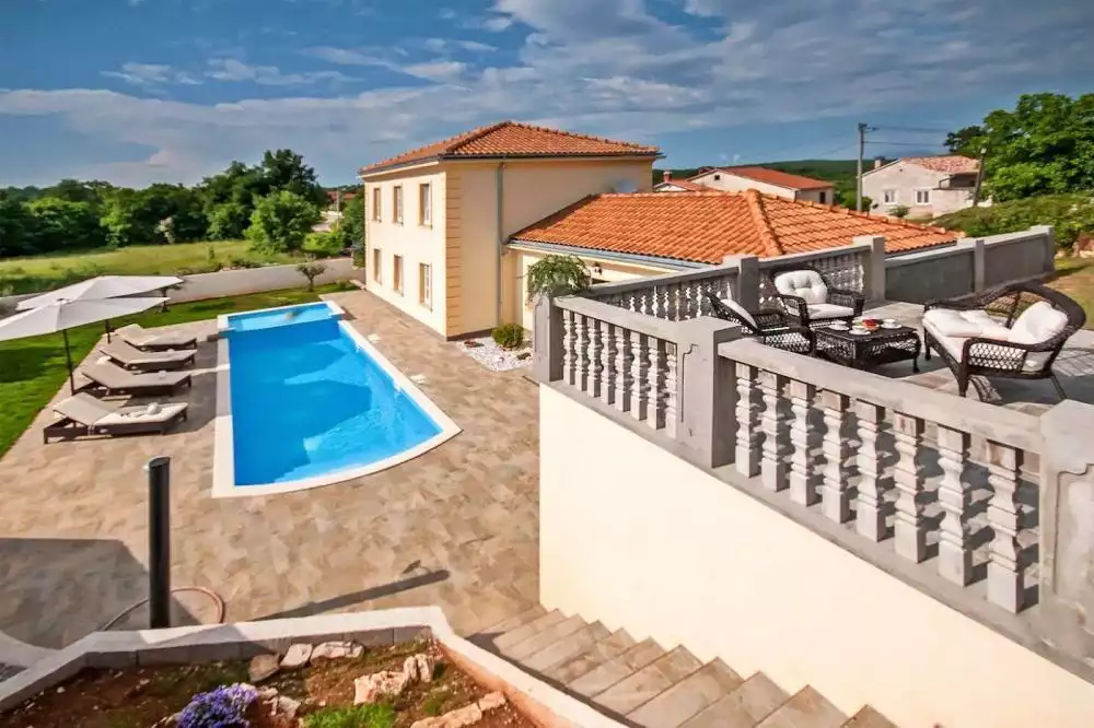 Villa 180m² in Croatia, Barban. Priced at 830000€ rent photo-4