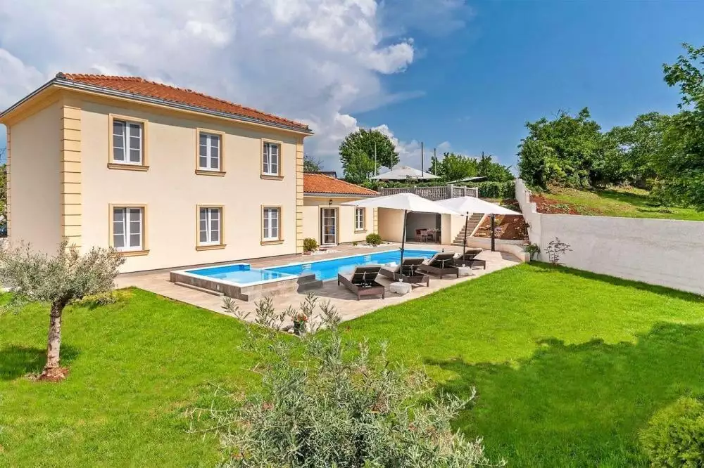 Villa 180m² in Croatia, Barban. Priced at 830000€ rent photo-25