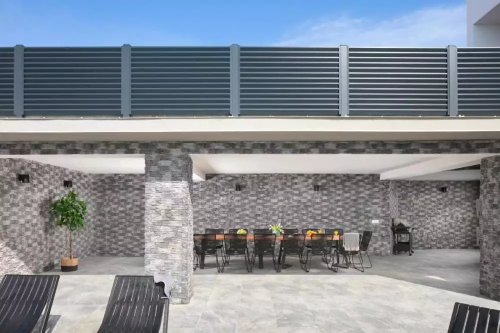 Villa 585m² in Croatia, Crikvenica. Priced at 2250000€ rent photo-2