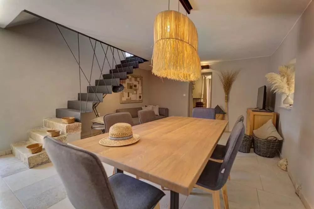 Villa 136m² in Croatia, Kanfanar. Priced at 600000€ rent photo-9