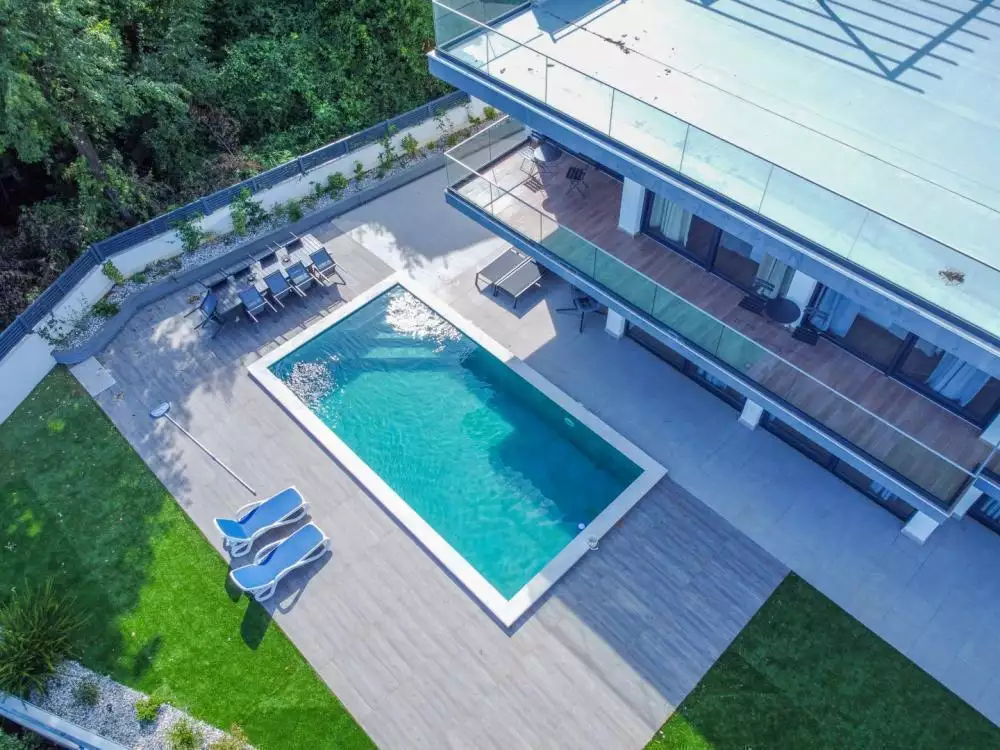 Villa 400m² in Croatia, Opatija. Priced at 1750000€ rent photo-2