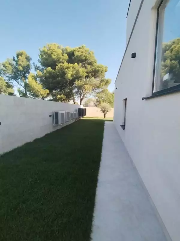 Villa 420m² in Croatia, Medulin. Priced at 2270000€ rent photo-8