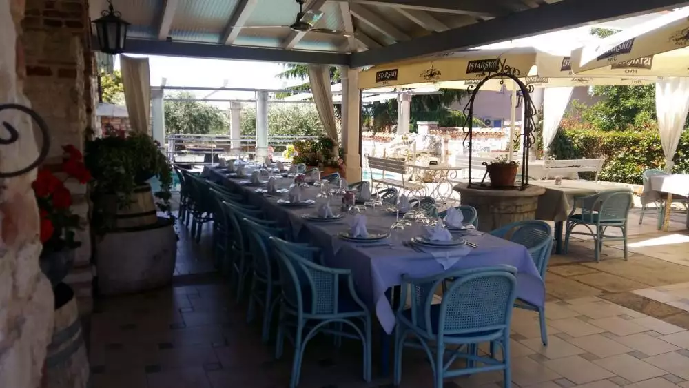 Hotels 800m² in Croatia, Umag. Priced at 1800000€ rent photo-12
