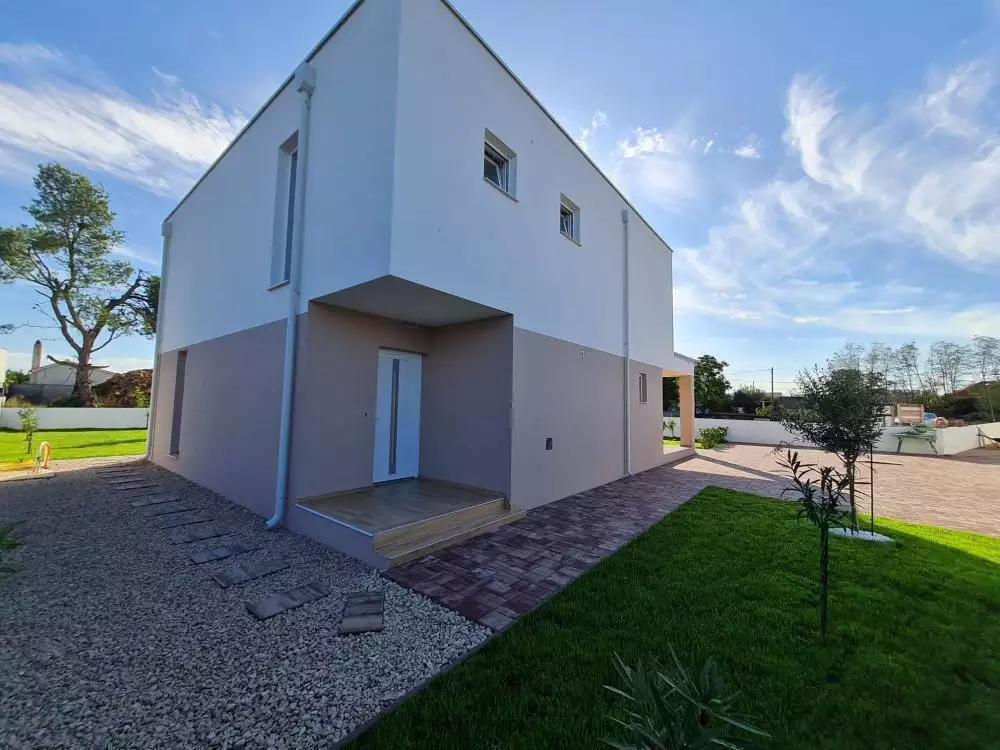 Villa 165m² in Croatia, Zaton. Priced at 695000€ rent photo-12
