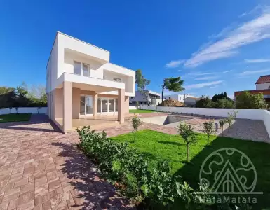 Buy in Croatia for 695000€