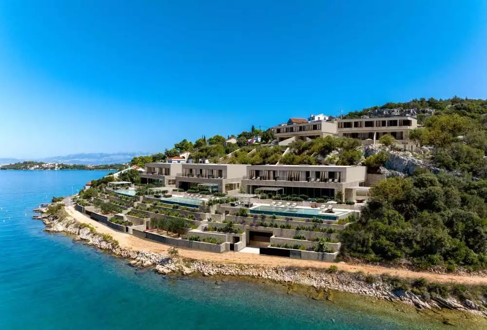 Villa 828m² in Croatia, Solta. Priced at 3900000€ rent photo-4