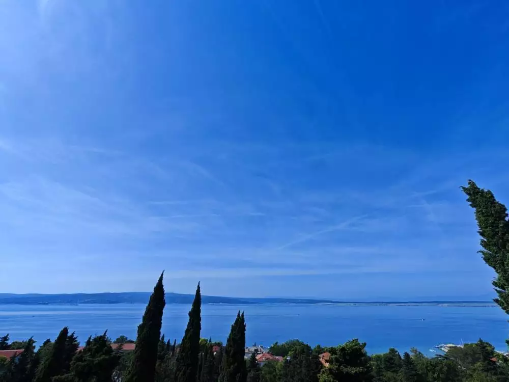 Hotels 440m² in Croatia, Crikvenica. Priced at 1350000€ rent photo-2
