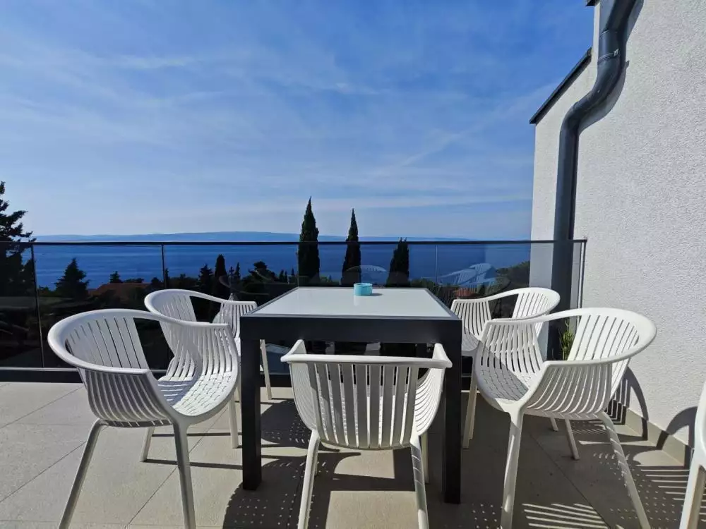 Hotels 440m² in Croatia, Crikvenica. Priced at 1350000€ rent photo-3