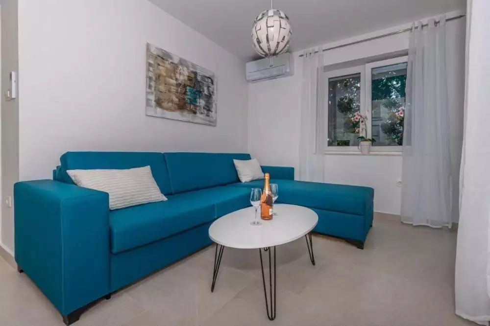 Hotels 440m² in Croatia, Crikvenica. Priced at 1350000€ rent photo-11