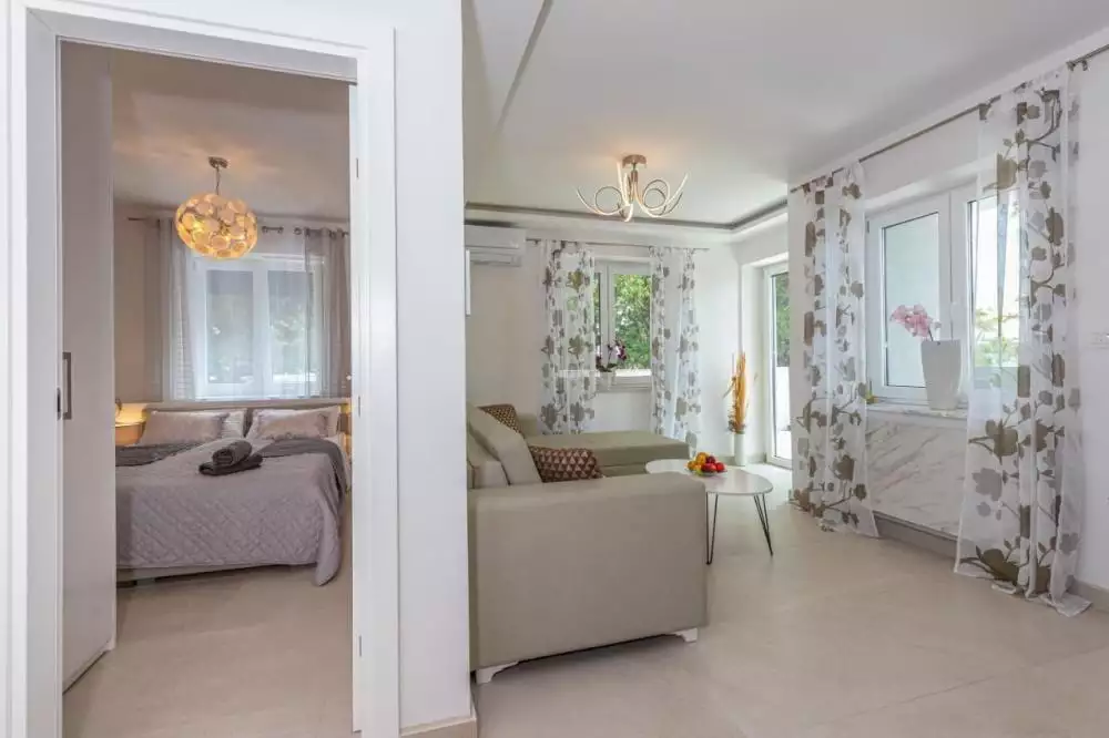 Hotels 440m² in Croatia, Crikvenica. Priced at 1350000€ rent photo-14