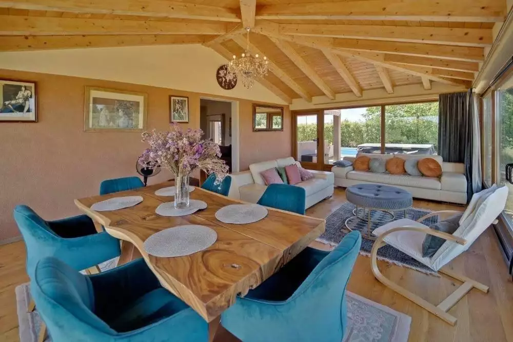 Villa 165m² in Croatia, Novigrad. Priced at 1100000€ rent photo-9