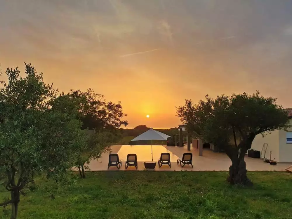 Villa 165m² in Croatia, Novigrad. Priced at 1100000€ rent photo-22