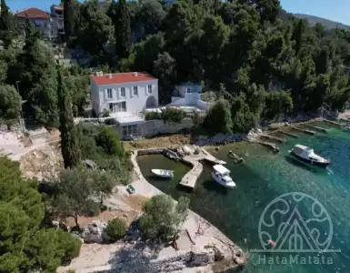 Buy in Croatia for 3900000€