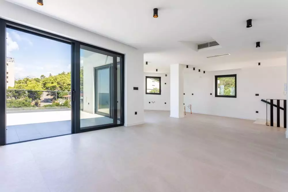 Villa 386m² in Croatia, Brela. Priced at 1550000€ rent photo-10