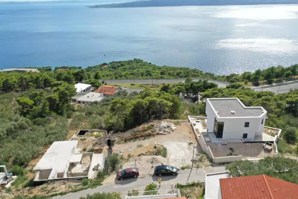 Villa 302m² in Croatia, Brela. Priced at 1920000€ rent photo-8