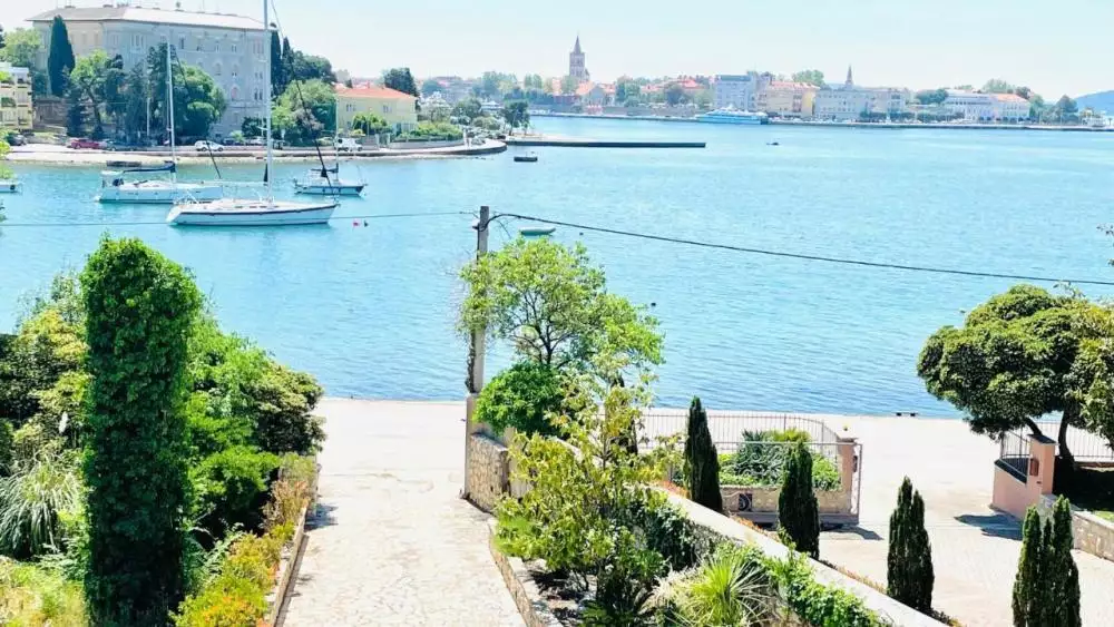 Hotels 1m² in Croatia, Zadar. Priced at 1850000€ rent photo-11