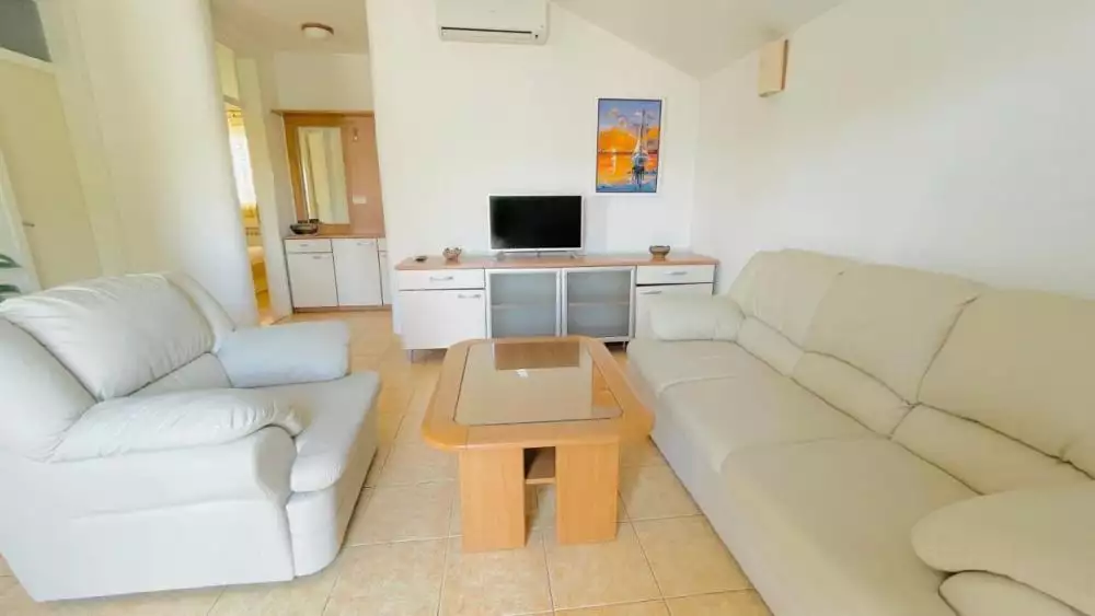 Hotels 1m² in Croatia, Zadar. Priced at 1850000€ rent photo-20