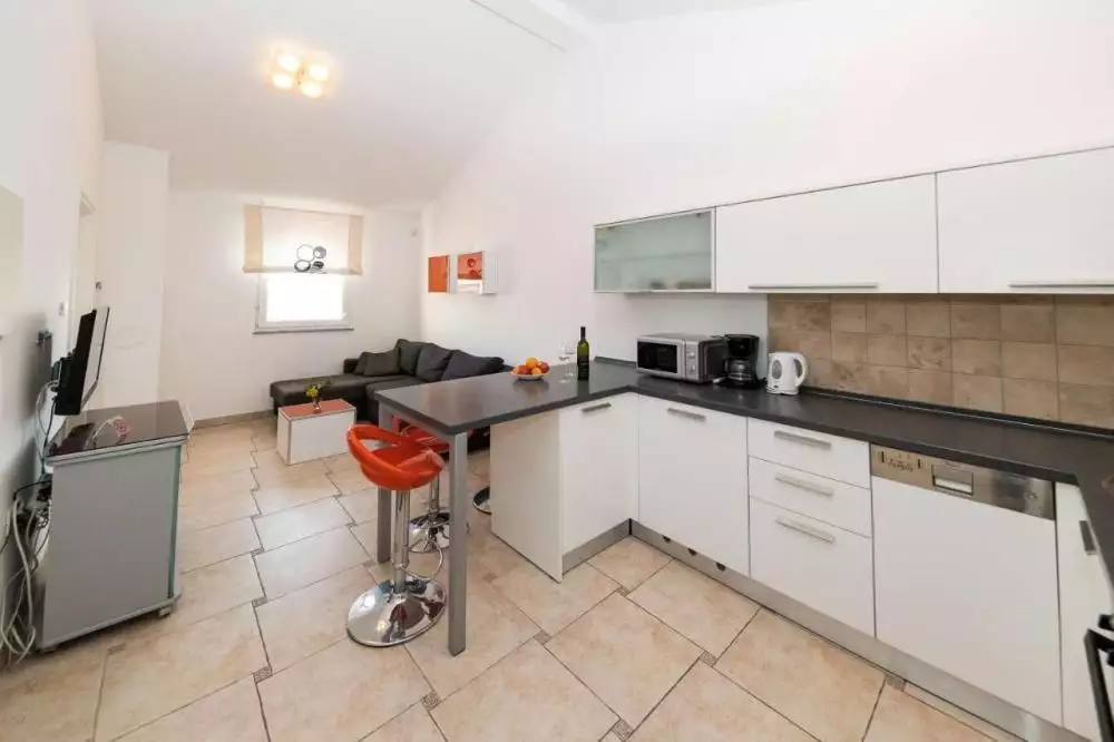 Hotels 593m² in Croatia, Novalja. Priced at 1400000€ rent photo-16