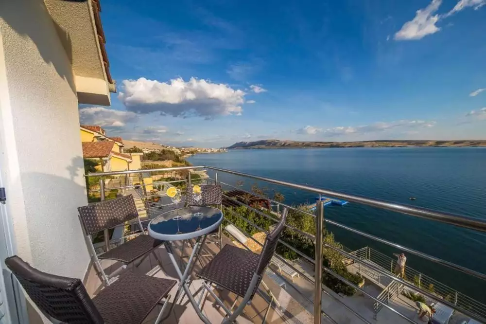 Hotels 593m² in Croatia, Novalja. Priced at 1400000€ rent photo-20