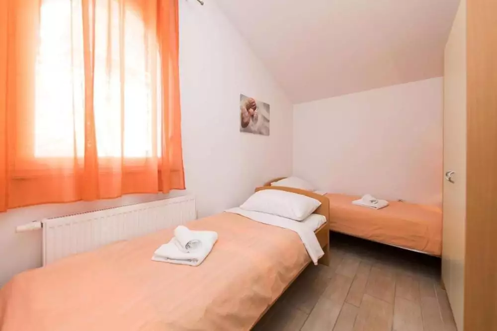 Hotels 593m² in Croatia, Novalja. Priced at 1400000€ rent photo-24