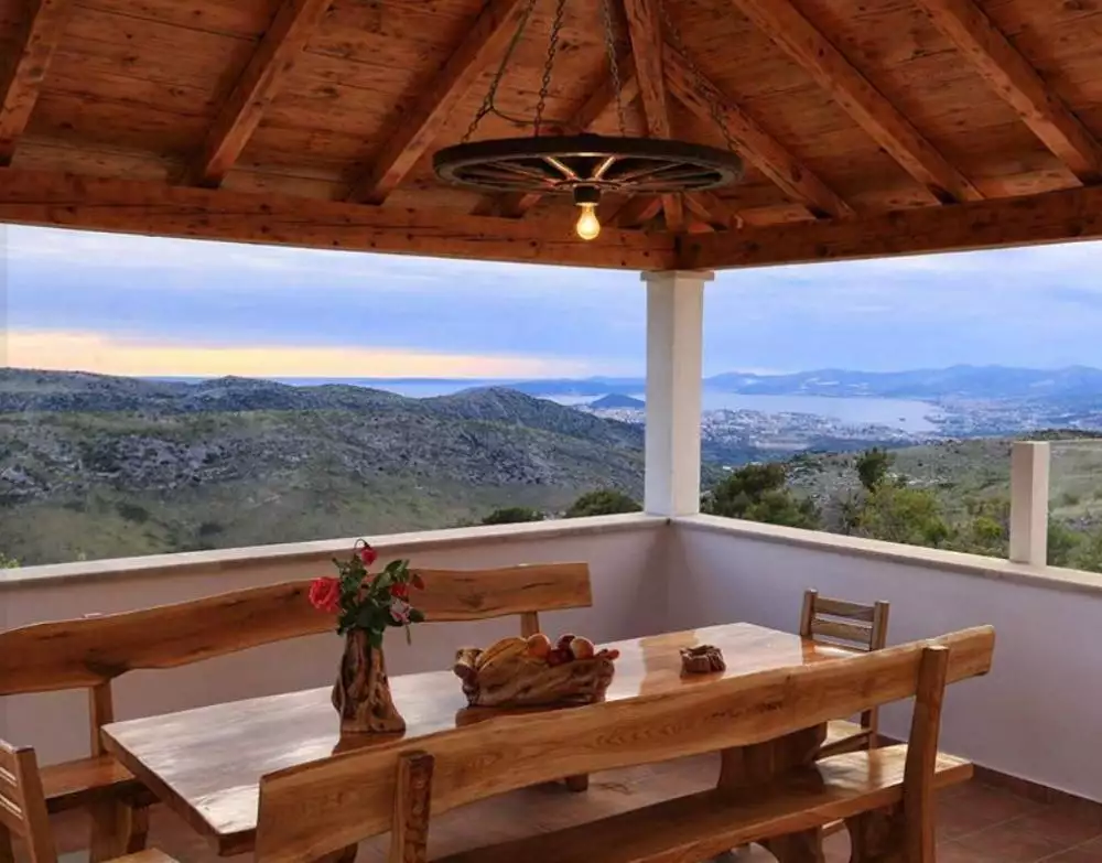 Villa 500m² in Croatia, Split. Priced at 1300000€ rent photo-6