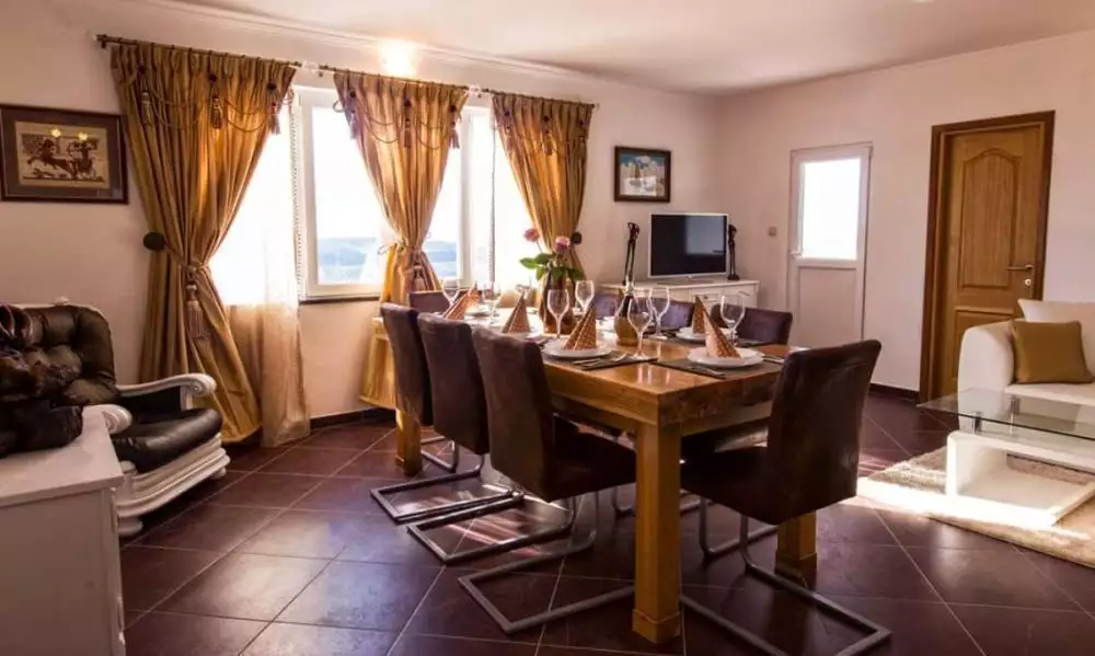 Villa 500m² in Croatia, Split. Priced at 1300000€ rent photo-13