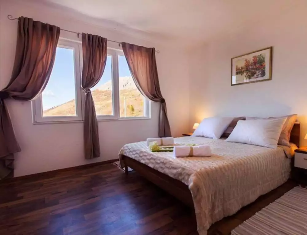 Villa 500m² in Croatia, Split. Priced at 1300000€ rent photo-16