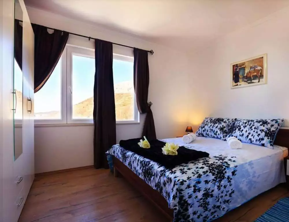 Villa 500m² in Croatia, Split. Priced at 1300000€ rent photo-17