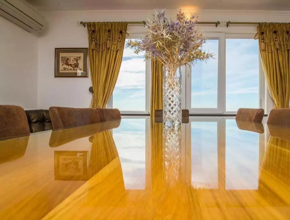 Villa 500m² in Croatia, Split. Priced at 1300000€ rent photo-21