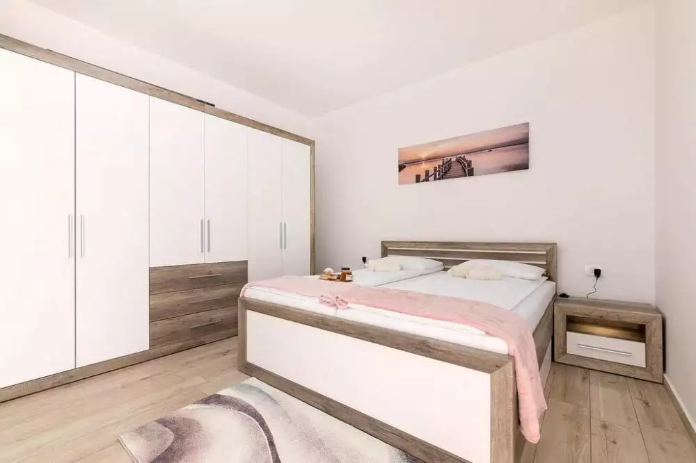 Villa 205m² in Croatia, Labin. Priced at 600000€ rent photo-18