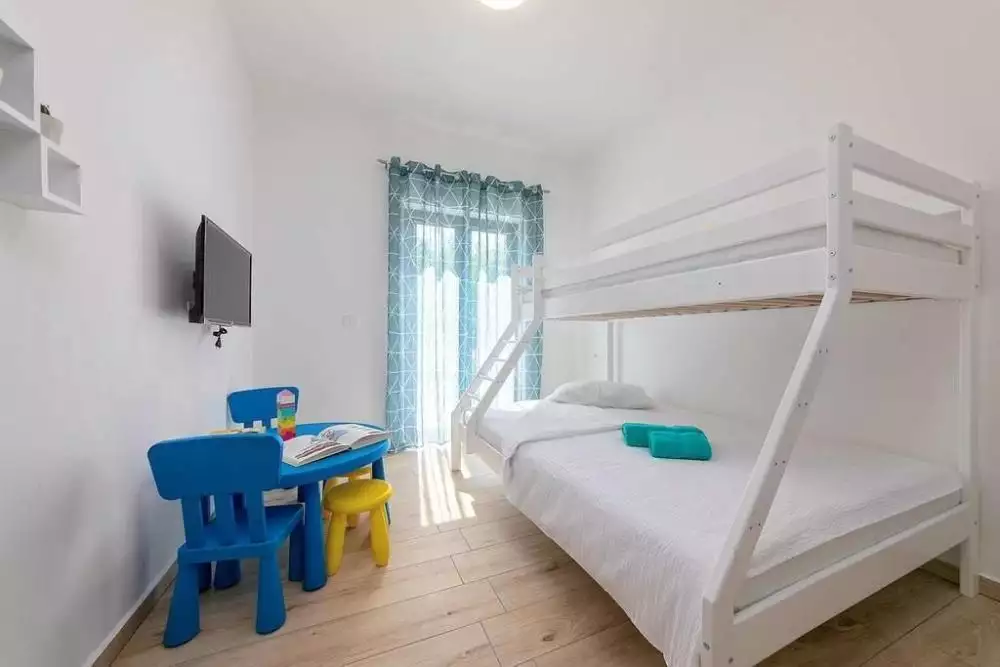 Villa 205m² in Croatia, Labin. Priced at 600000€ rent photo-24