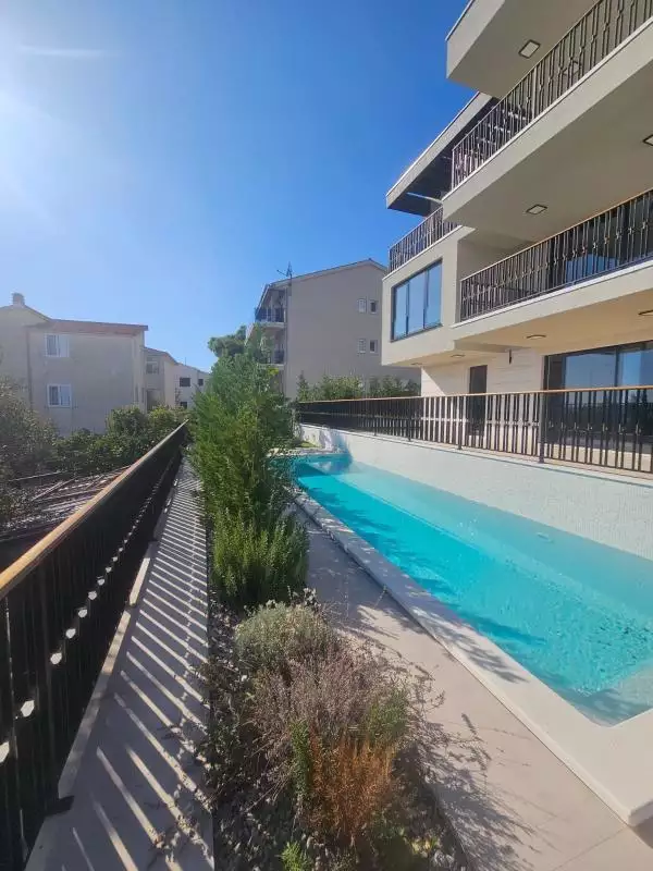 Villa 225m² in Croatia, Ciovo. Priced at 1550000€ rent photo-9