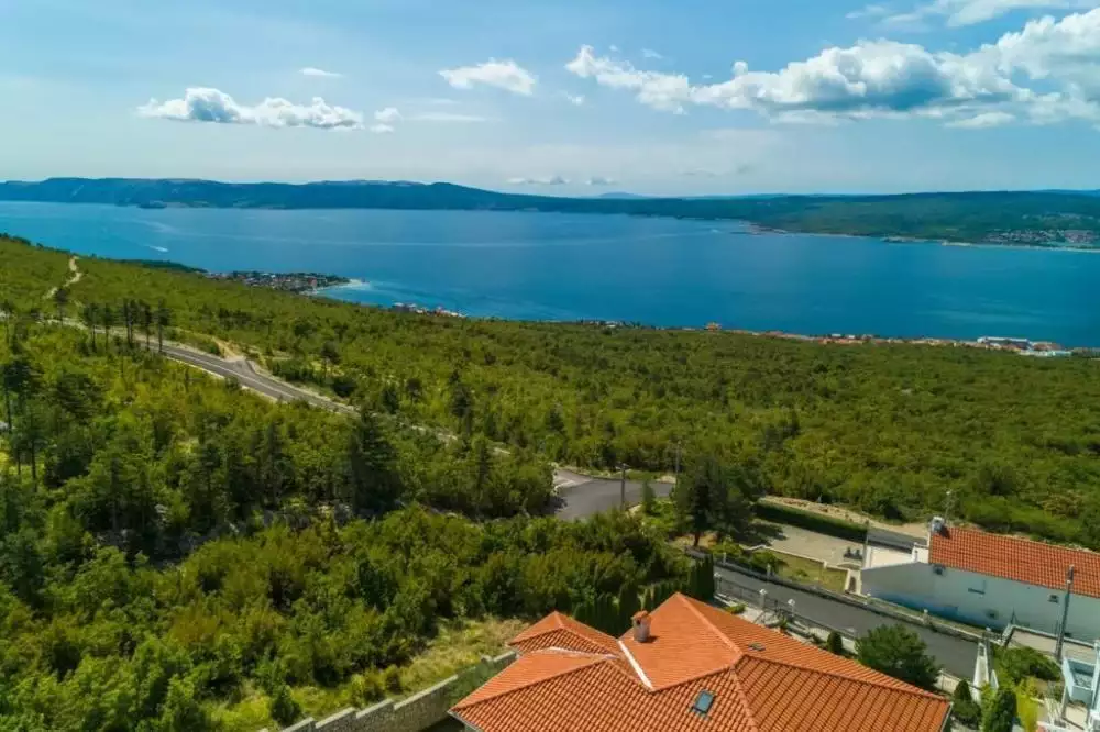Villa 550m² in Croatia, Crikvenica. Priced at 1850000€ rent photo-15