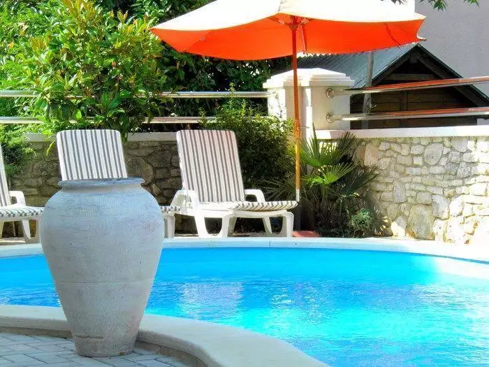 Hotels 535m² in Croatia, Funtana. Priced at 1650000€ rent photo-3