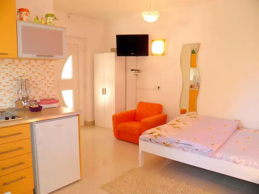 Hotels 535m² in Croatia, Funtana. Priced at 1650000€ rent photo-5