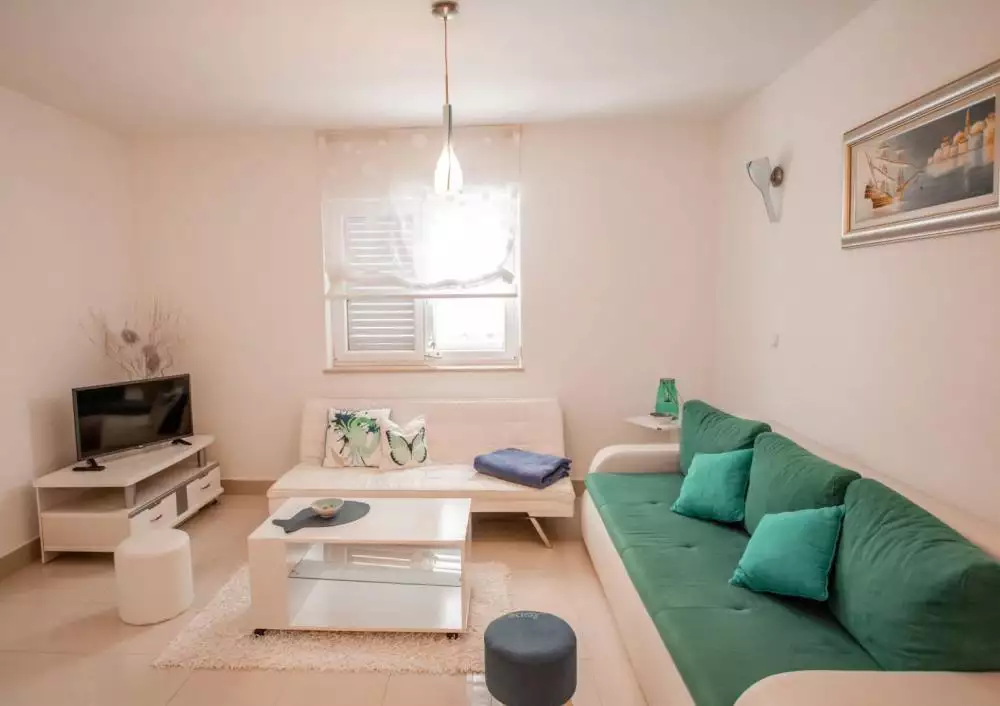Hotels 535m² in Croatia, Funtana. Priced at 1650000€ rent photo-13
