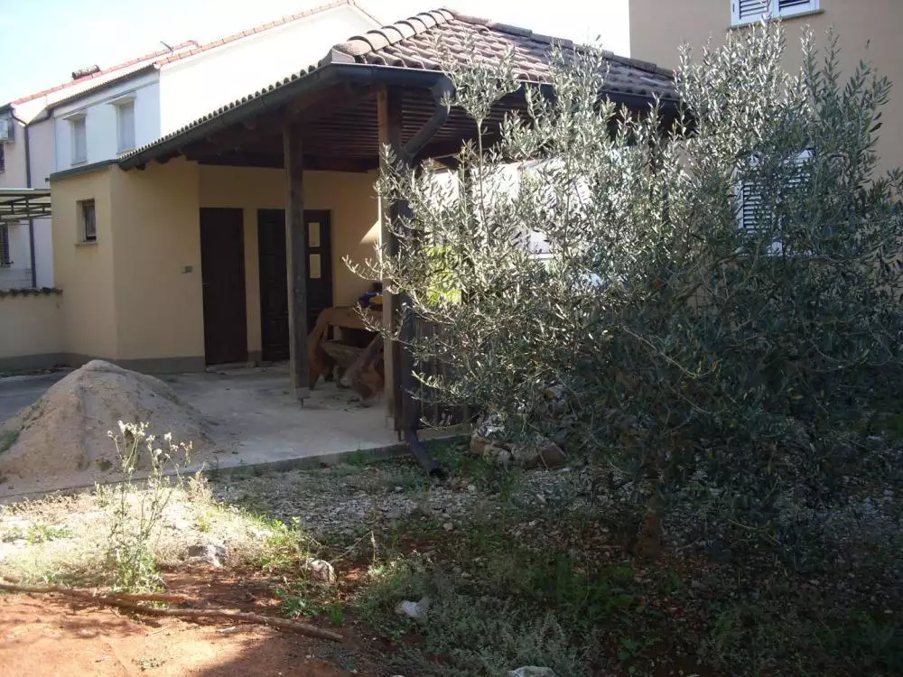 Hotels 160m² in Croatia, Malinska. Priced at 570000€ rent photo-6
