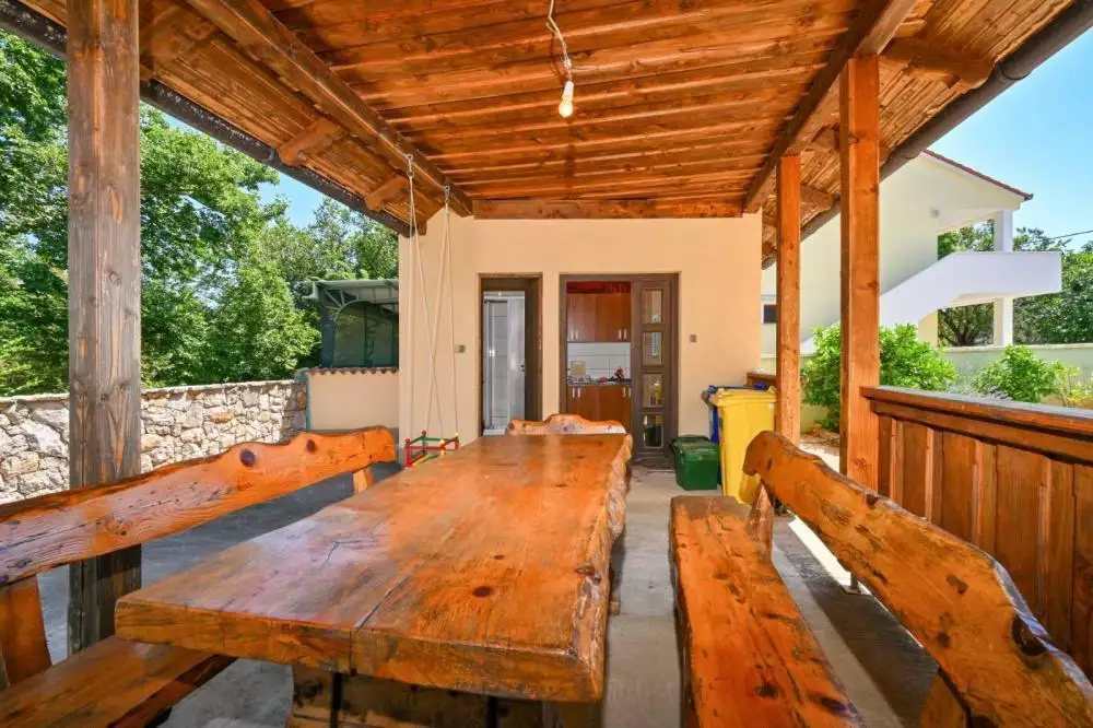 Hotels 160m² in Croatia, Malinska. Priced at 570000€ rent photo-23