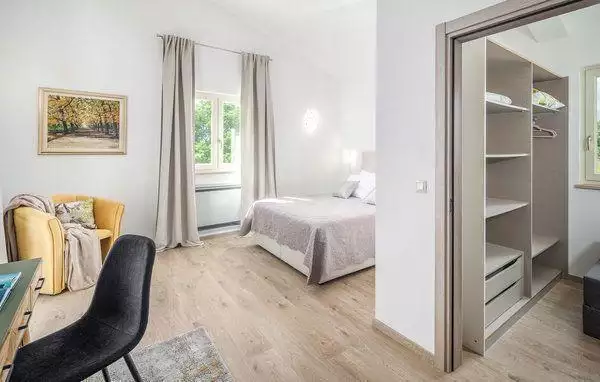 Villa 460m² in Croatia, Vodnjan. Priced at 2000000€ rent photo-18