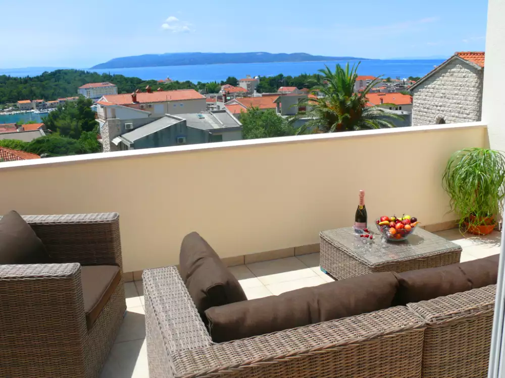Hotels 420m² in Croatia, Makarska. Priced at 1280000€ rent photo-1