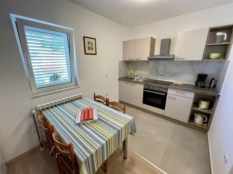 Hotels 420m² in Croatia, Makarska. Priced at 1280000€ rent photo-9