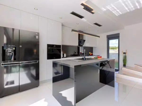 Villa 174m² in Croatia, Vodnjan. Priced at 750000€ rent photo-15
