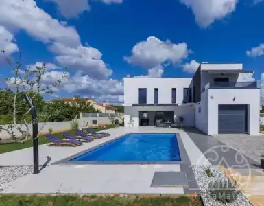 Buy in Croatia for 750000€