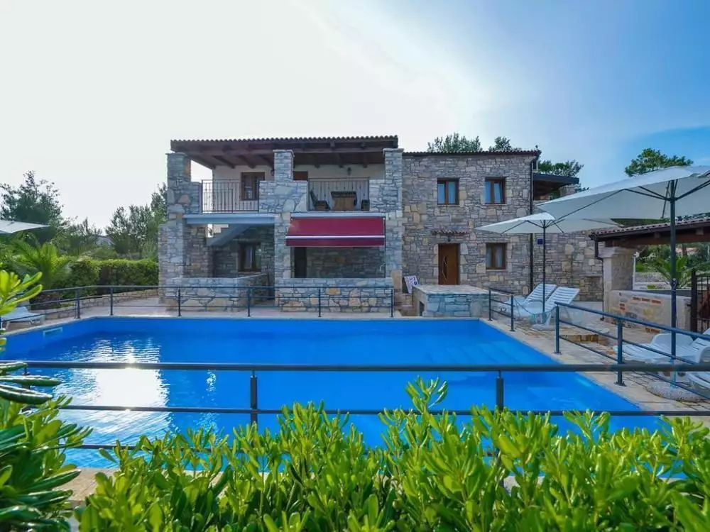 Hotels 500m² in Portugal, Tavira. Priced at 2300000€ rent photo-1