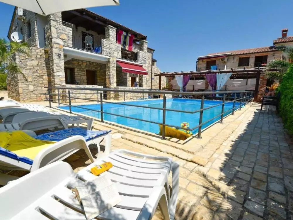 Hotels 500m² in Portugal, Tavira. Priced at 2300000€ rent photo-4